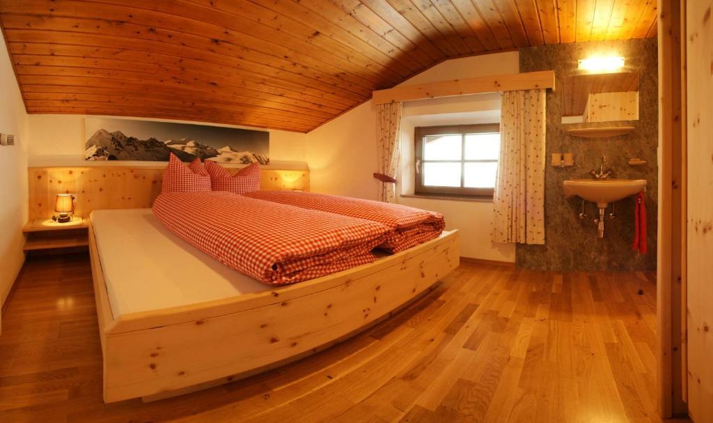 Tobadillerhof Villa Wenns Rum bild